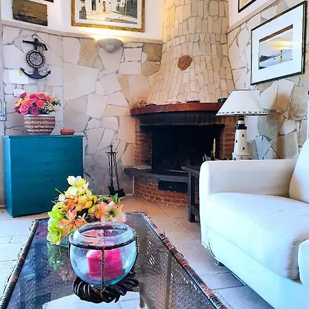 Rosa Dei Venti House * 마르자메미